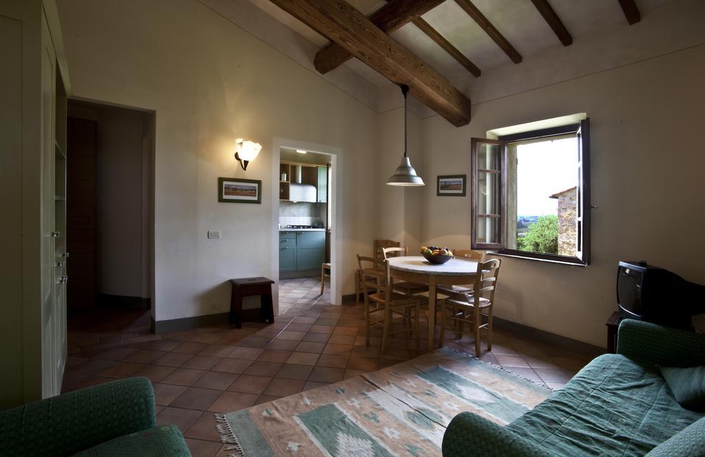 Podere Il Pino Poggibonsi Room photo