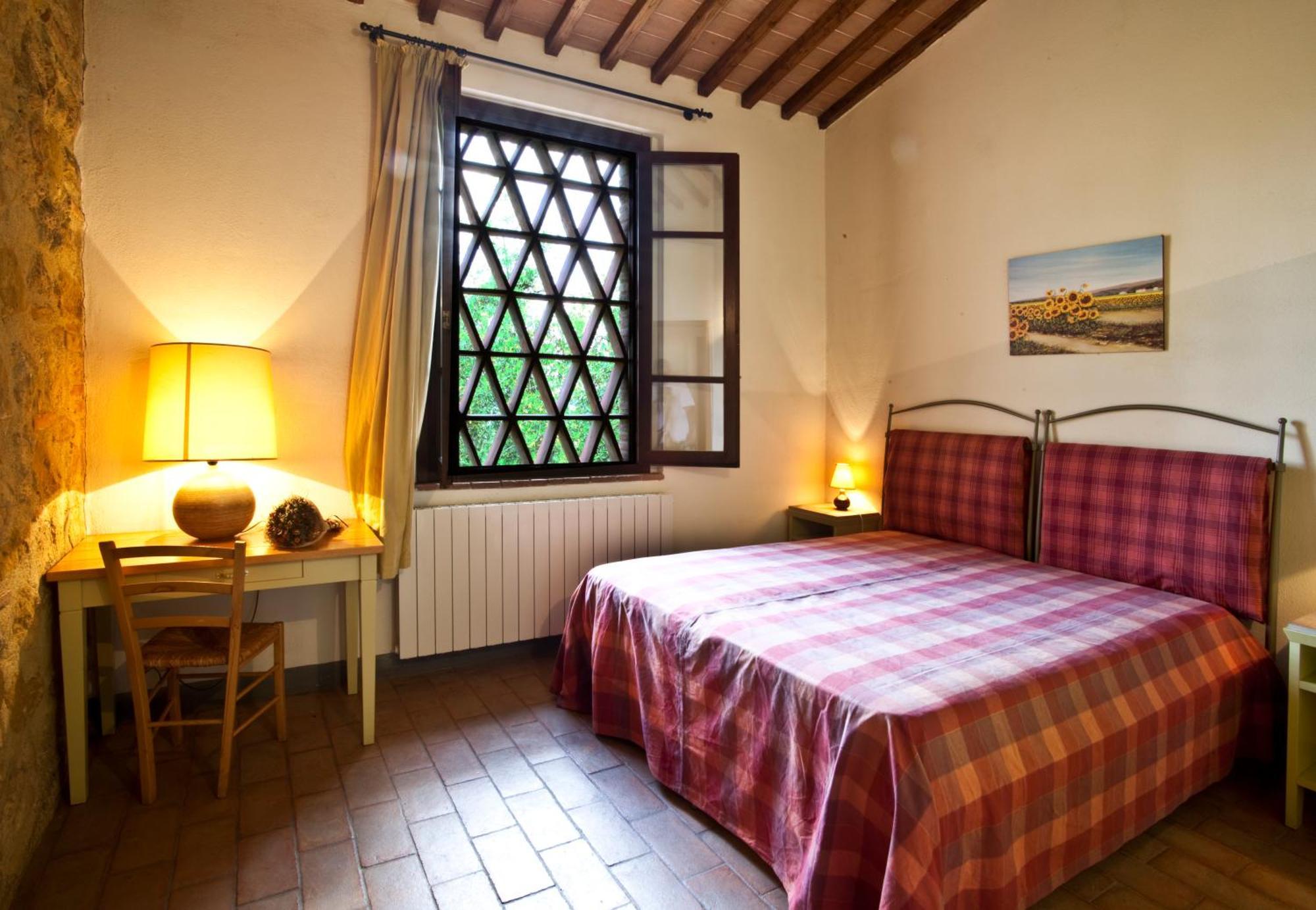 Podere Il Pino Poggibonsi Room photo