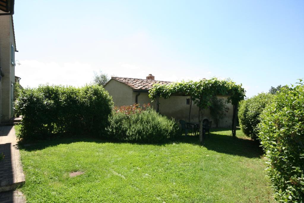 Podere Il Pino Poggibonsi Room photo
