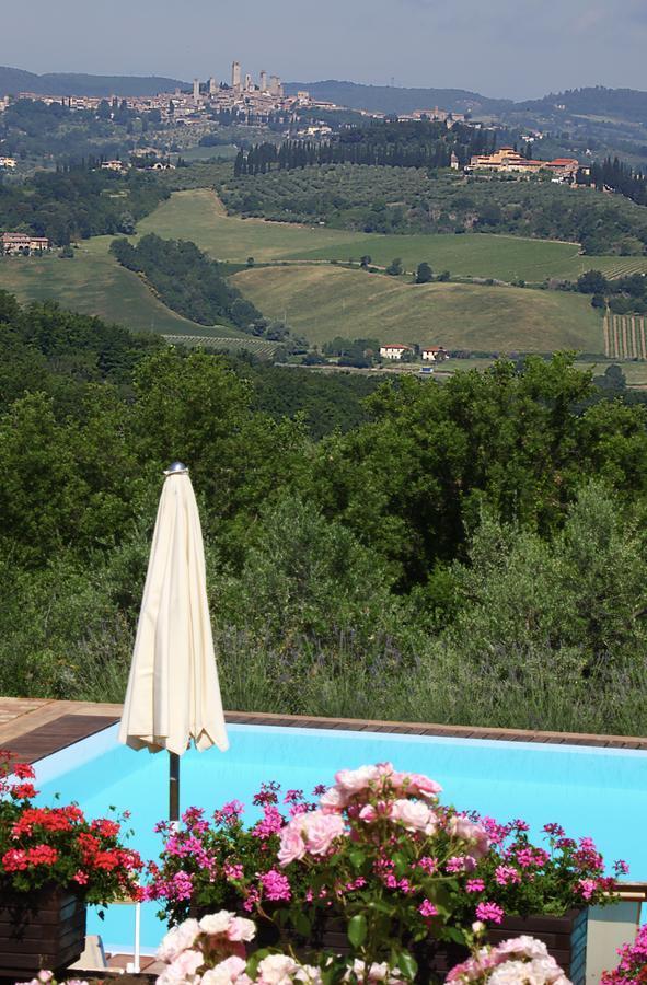 Podere Il Pino Poggibonsi Exterior photo
